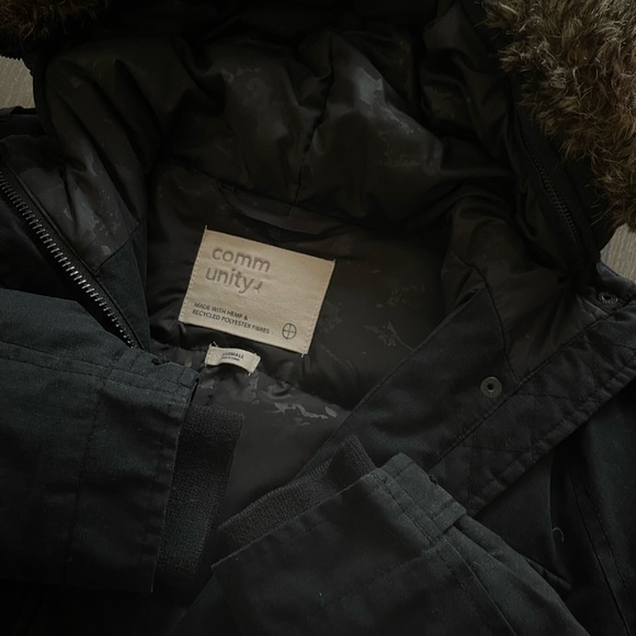 Aritiza winter jacket - Picture 3 of 6